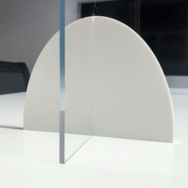 Blanco-Plexiglas2.jpg